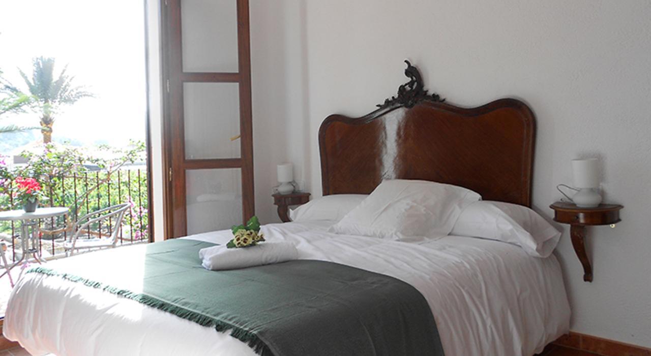 El Sequer Casa Rural Oliva Bagian luar foto